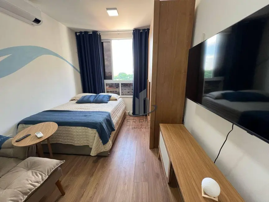 Foto 1 de Apartamento com 1 quarto para alugar, 29m2 em Aterrado, Volta Redonda - RJ