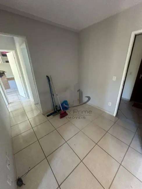 Foto 2 de Apartamento com 2 quartos à venda, 42m2 em Volta Redonda - RJ