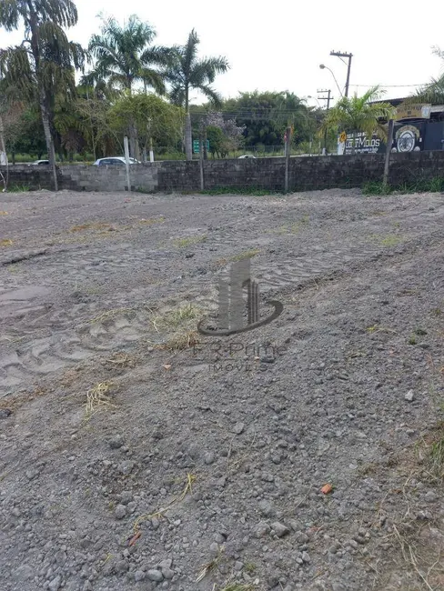 Foto 1 de Terreno / Lote à venda e para alugar, 247m2 em Jardim Veneza, Volta Redonda - RJ