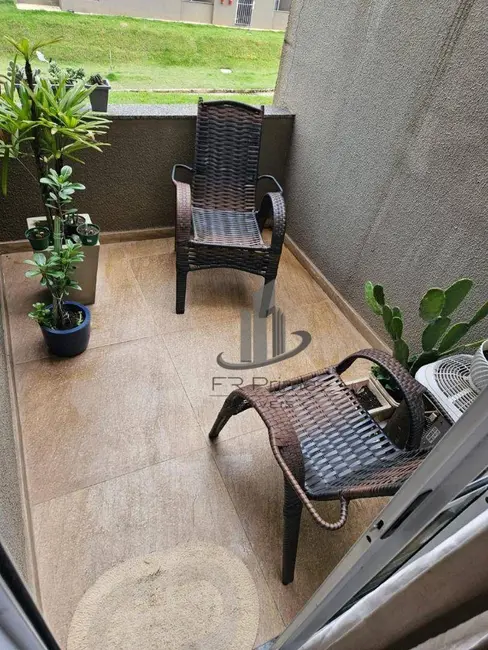 Apartamento com 2 quartos à venda, 52m2 em Retiro, Volta Redonda - RJ - imagem 3 Foto 3 de Apartamento com 2 quartos à venda, 52m2 em Retiro, Volta Redonda - RJ