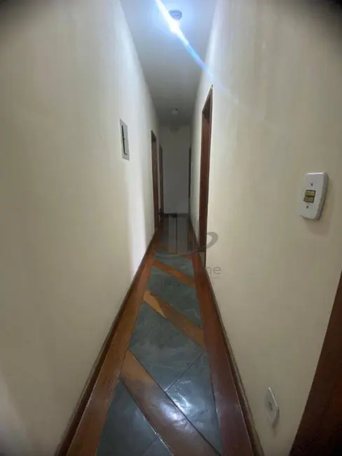 Apartamento com 3 quartos à venda, 104m2 em Jardim Amália, Volta Redonda - RJ - imagem 3 Foto 3 de Apartamento com 3 quartos à venda, 104m2 em Jardim Amália, Volta Redonda - RJ