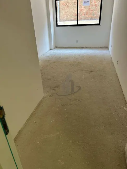 Sala Comercial à venda, 20m2 em Aterrado, Volta Redonda - RJ - imagem 8 Foto 8 de Sala Comercial à venda, 20m2 em Aterrado, Volta Redonda - RJ