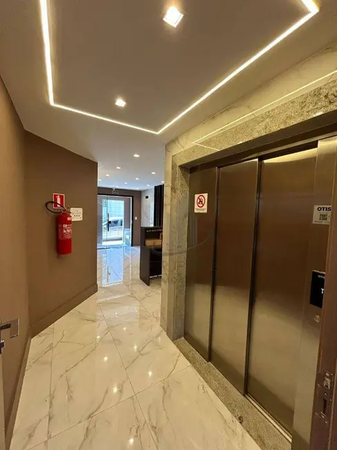 Sala Comercial à venda, 20m2 em Aterrado, Volta Redonda - RJ - imagem 2 Foto 2 de Sala Comercial à venda, 20m2 em Aterrado, Volta Redonda - RJ