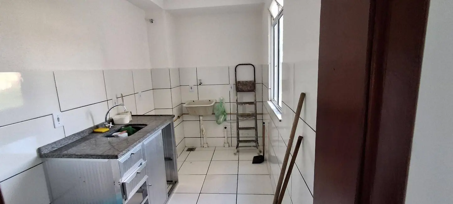 Apartamento com 2 quartos à venda, 42m2 em Água Limpa, Volta Redonda - RJ - imagem 4 Foto 4 de Apartamento com 2 quartos à venda, 42m2 em Água Limpa, Volta Redonda - RJ