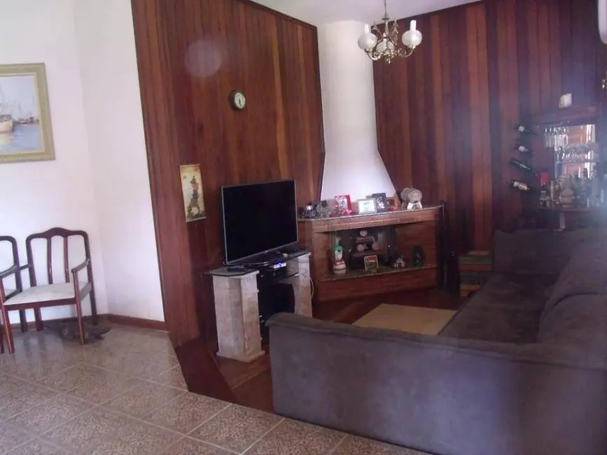 Casa de Condomínio com 2 quartos à venda, 745m2 em Barra Do Pirai - RJ - imagem 3 Foto 3 de Casa de Condomínio com 2 quartos à venda, 745m2 em Barra Do Pirai - RJ