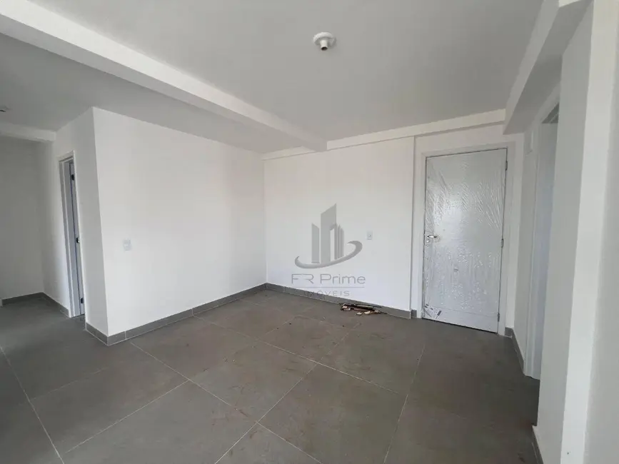 Foto 5 de Cobertura com 3 quartos para alugar, 102m2 em Jardim Normandia, Volta Redonda - RJ