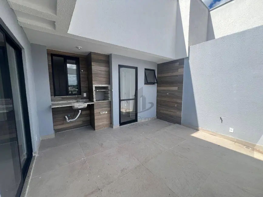 Foto 8 de Cobertura com 3 quartos para alugar, 102m2 em Jardim Normandia, Volta Redonda - RJ