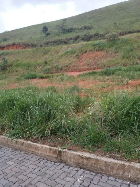 Foto 2 de Terreno / Lote à venda, 300m2 em Barra Do Pirai - RJ