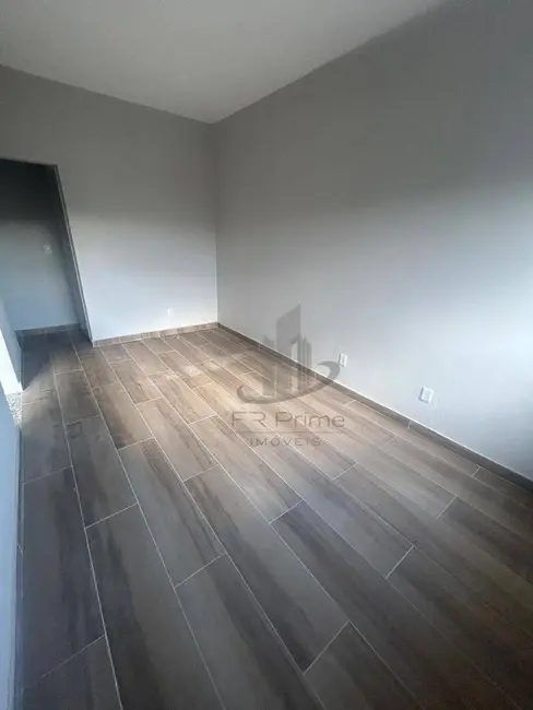 Casa com 2 quartos à venda, 150m2 em Colônia Santo Antônio, Barra Mansa - RJ - imagem 4 Foto 4 de Casa com 2 quartos à venda, 150m2 em Colônia Santo Antônio, Barra Mansa - RJ