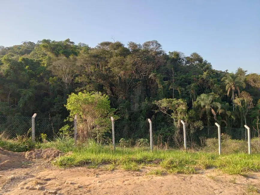 Terreno / Lote à venda, 242m2 em Casa de Pedra, Volta Redonda - RJ - imagem 4 Foto 4 de Terreno / Lote à venda, 242m2 em Casa de Pedra, Volta Redonda - RJ