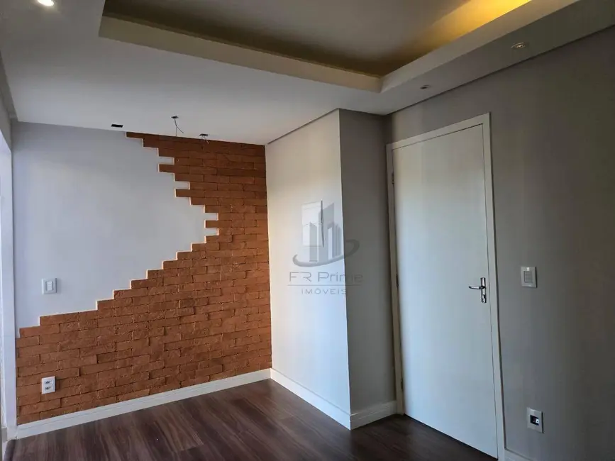 Foto 1 de Apartamento com 2 quartos à venda, 49m2 em Volta Redonda - RJ