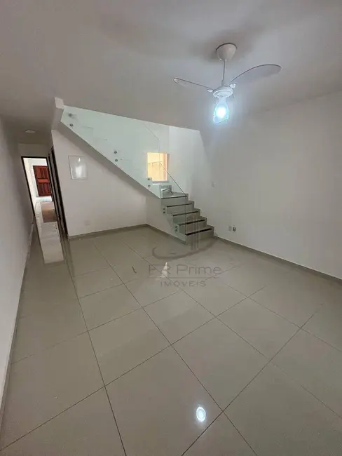 Foto 1 de Casa de Condomínio com 5 quartos à venda e para alugar, 150m2 em Barra Do Pirai - RJ
