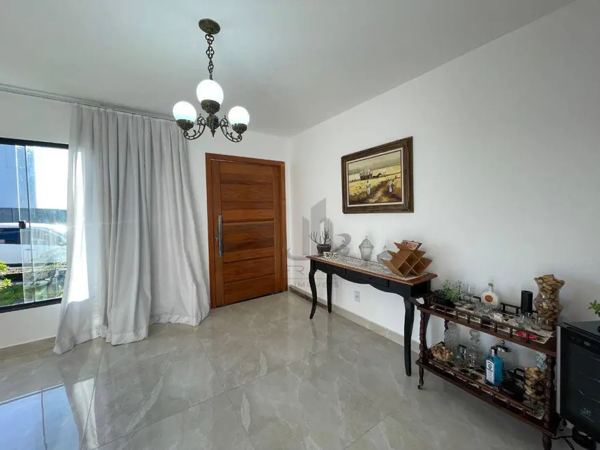 Foto 6 de Casa com 3 quartos à venda, 257m2 em Casa de Pedra, Volta Redonda - RJ