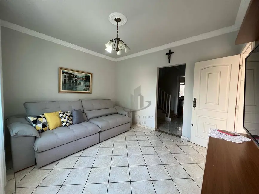 Foto 1 de Casa com 3 quartos à venda, 397m2 em Jardim Belvedere, Volta Redonda - RJ