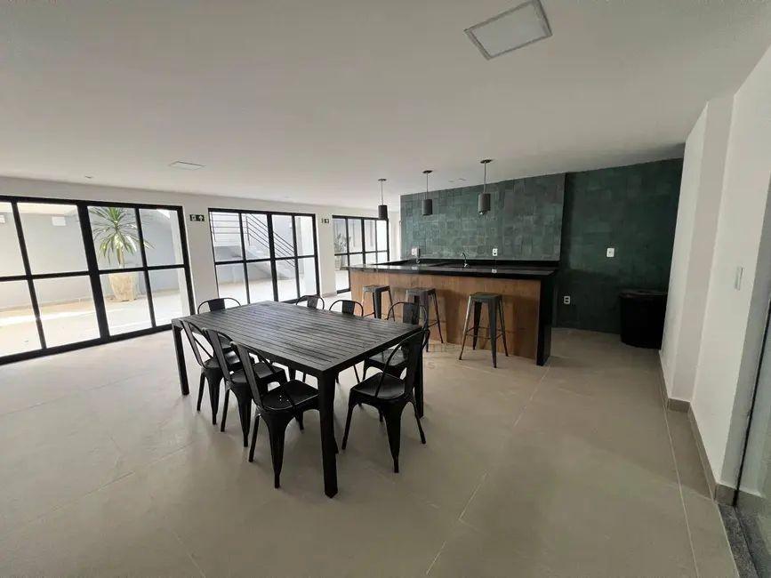 Foto 3 de Apartamento com 1 quarto para alugar, 23m2 em Monte Castelo, Volta Redonda - RJ