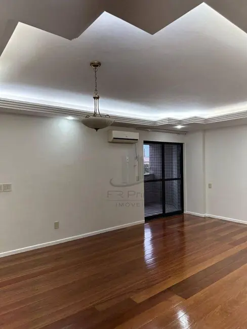 Apartamento com 3 quartos à venda, 218m2 em Vila Santa Cecília, Volta Redonda - RJ - imagem 5 Foto 5 de Apartamento com 3 quartos à venda, 218m2 em Vila Santa Cecília, Volta Redonda - RJ