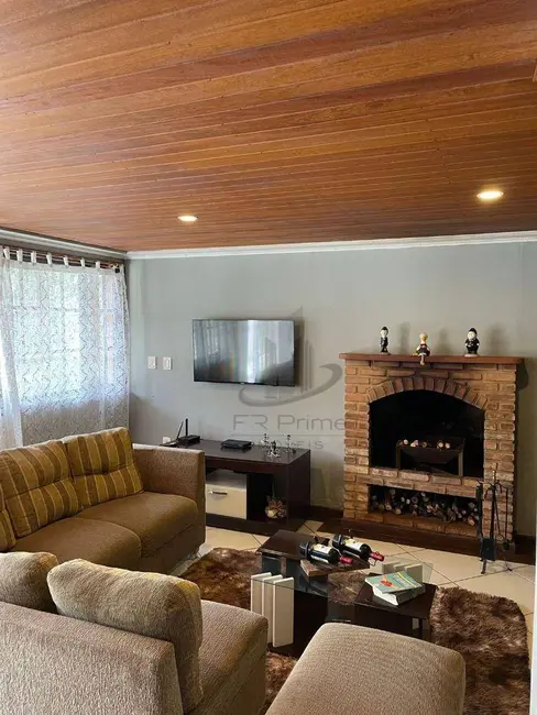 Foto 3 de Casa com 3 quartos à venda, 1200m2 em Barra Do Pirai - RJ