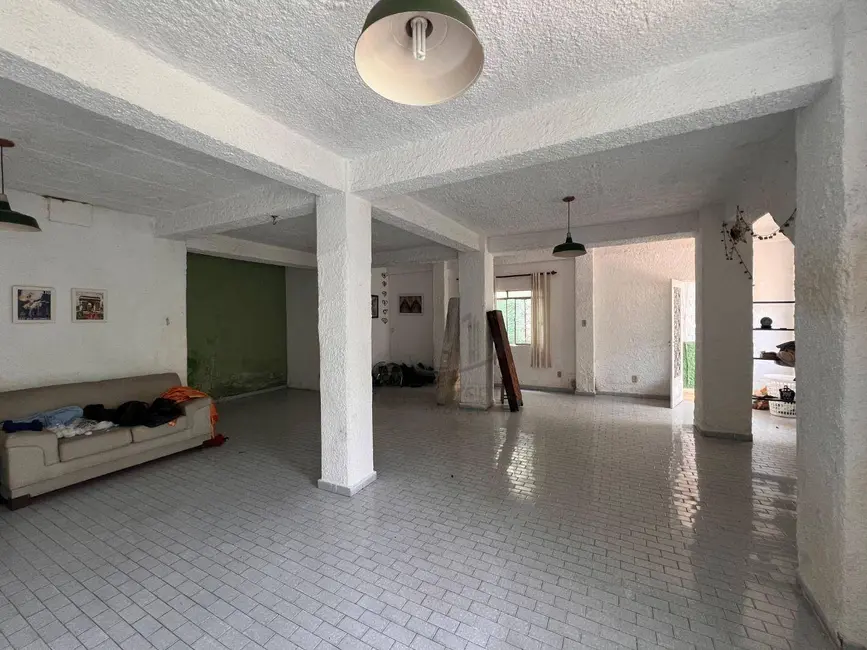 Casa com 3 quartos à venda, 237m2 em Centro, Pirai - RJ - imagem 9 Foto 9 de Casa com 3 quartos à venda, 237m2 em Centro, Pirai - RJ