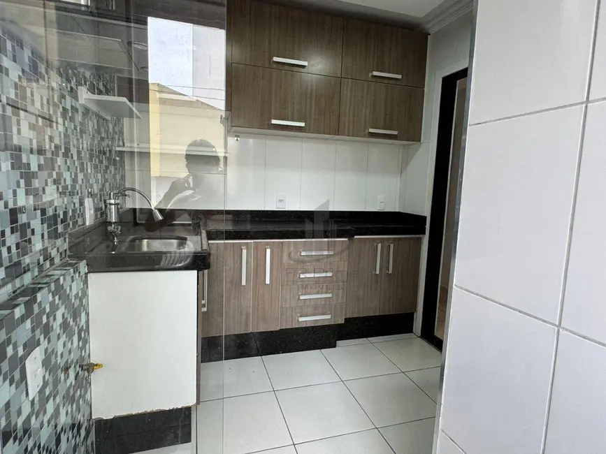 Apartamento com 2 quartos à venda, 45m2 em Água Limpa, Volta Redonda - RJ - imagem 3 Foto 3 de Apartamento com 2 quartos à venda, 45m2 em Água Limpa, Volta Redonda - RJ