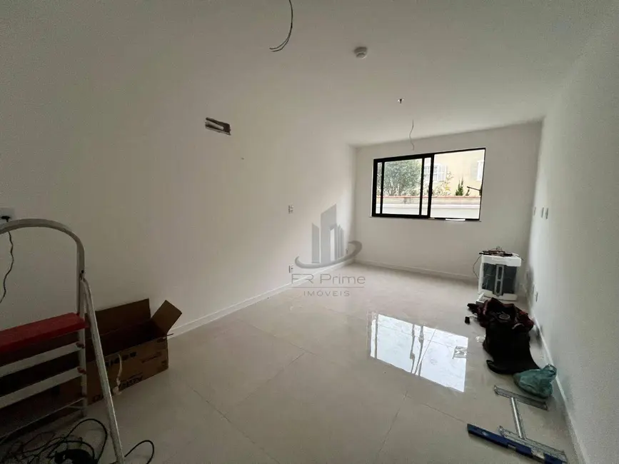 Foto 1 de Apartamento com 1 quarto para alugar, 22m2 em Jardim Amália, Volta Redonda - RJ