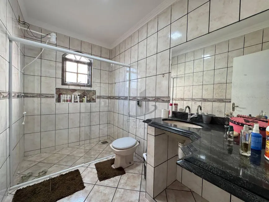 Casa com 3 quartos à venda, 166m2 em Belmonte, Volta Redonda - RJ - imagem 8 Foto 8 de Casa com 3 quartos à venda, 166m2 em Belmonte, Volta Redonda - RJ