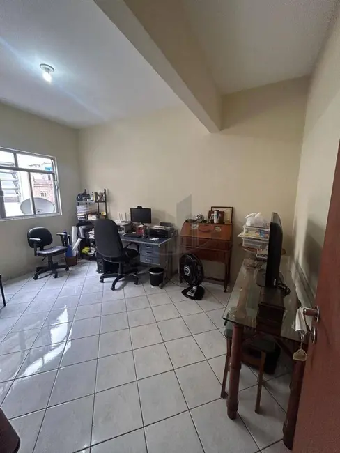 Apartamento com 2 quartos à venda, 97m2 em Retiro, Volta Redonda - RJ - imagem 9 Foto 9 de Apartamento com 2 quartos à venda, 97m2 em Retiro, Volta Redonda - RJ