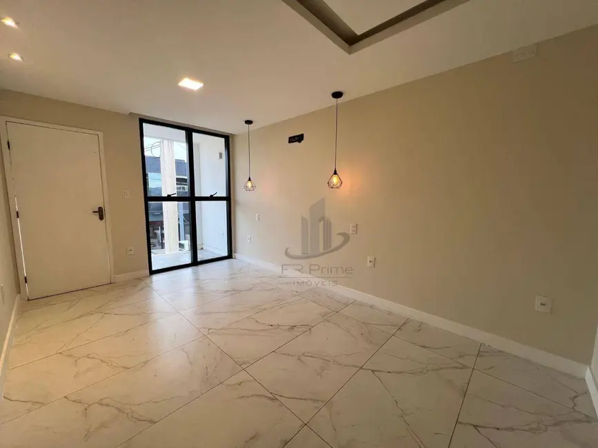 Casa com 3 quartos à venda, 304m2 em Pinheiral - RJ - imagem 7 Foto 7 de Casa com 3 quartos à venda, 304m2 em Pinheiral - RJ
