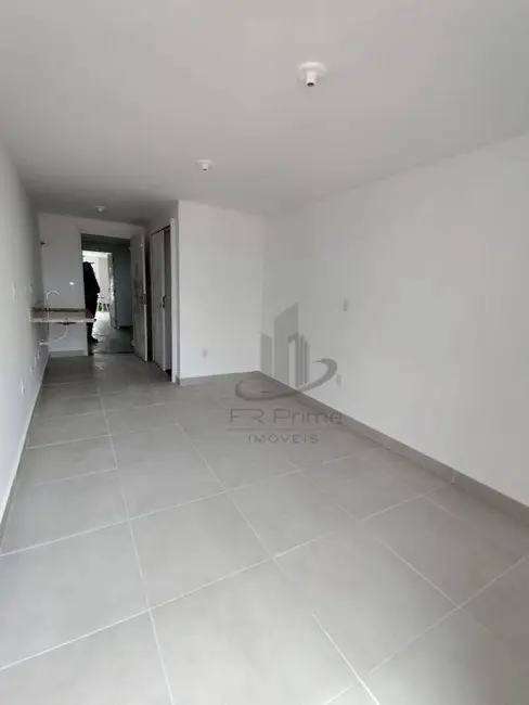 Apartamento com 1 quarto à venda, 22m2 em Monte Castelo, Volta Redonda - RJ - imagem 4 Foto 4 de Apartamento com 1 quarto à venda, 22m2 em Monte Castelo, Volta Redonda - RJ