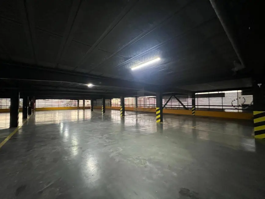 Sala Comercial à venda, 42m2 em Aterrado, Volta Redonda - RJ - imagem 9 Foto 9 de Sala Comercial à venda, 42m2 em Aterrado, Volta Redonda - RJ