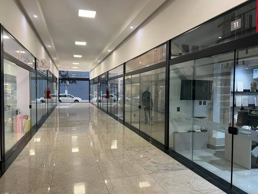 Sala Comercial à venda, 42m2 em Aterrado, Volta Redonda - RJ - imagem 8 Foto 8 de Sala Comercial à venda, 42m2 em Aterrado, Volta Redonda - RJ
