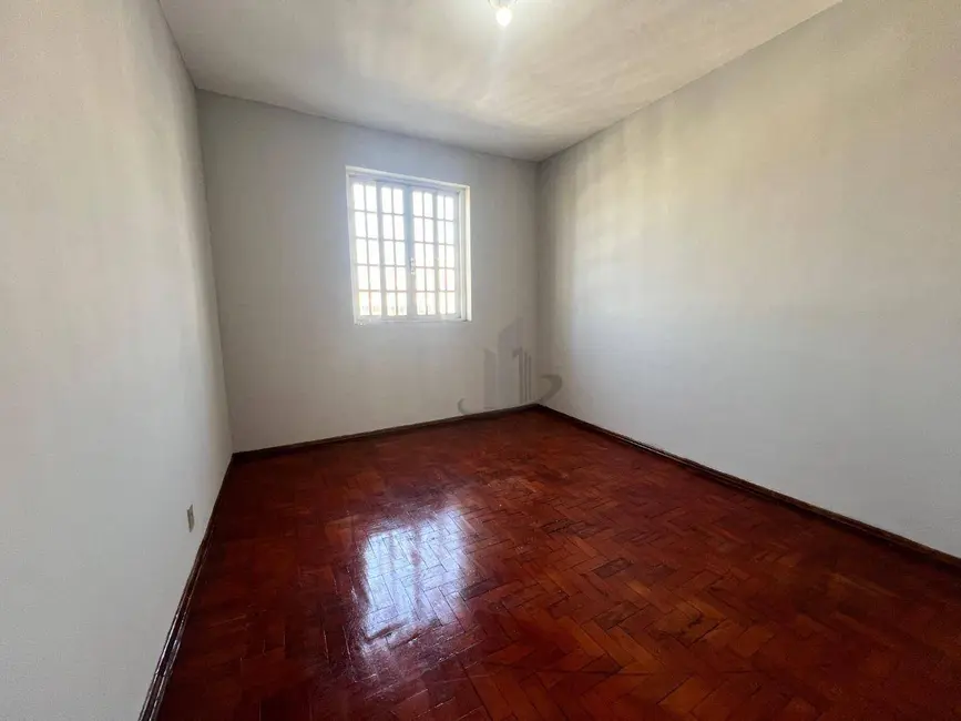 Casa de Condomínio com 2 quartos à venda, 161m2 em Niterói, Volta Redonda - RJ - imagem 5 Foto 5 de Casa de Condomínio com 2 quartos à venda, 161m2 em Niterói, Volta Redonda - RJ