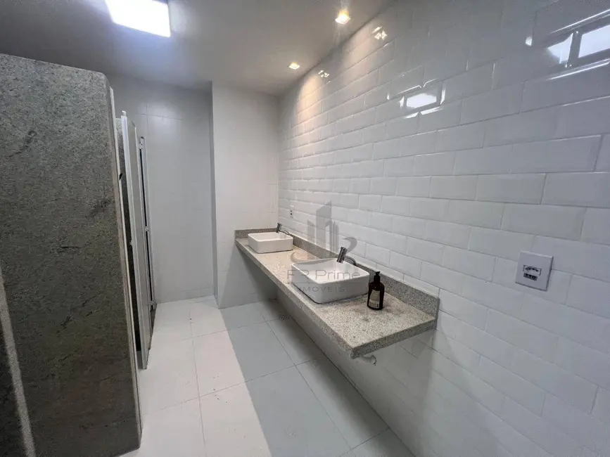 Foto 8 de Apartamento com 1 quarto para alugar, 22m2 em Jardim Amália, Volta Redonda - RJ