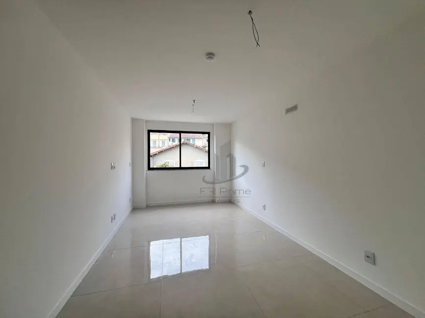 Foto 1 de Apartamento com 1 quarto para alugar, 22m2 em Jardim Amália, Volta Redonda - RJ