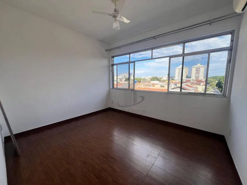 Foto 4 de Apartamento com 3 quartos para alugar, 60m2 em Nossa Senhora das Graças, Volta Redonda - RJ