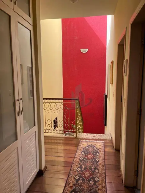 Casa de Condomínio com 4 quartos à venda, 450m2 em Jardim Normandia, Volta Redonda - RJ - imagem 8 Foto 8 de Casa de Condomínio com 4 quartos à venda, 450m2 em Jardim Normandia, Volta Redonda - RJ