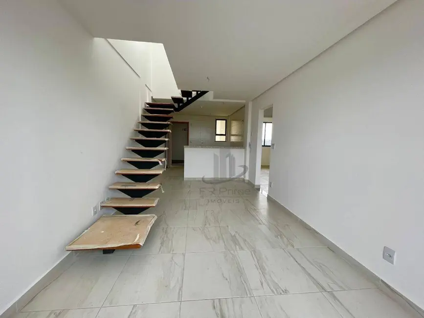 Cobertura com 2 quartos à venda, 136m2 em Monte Castelo, Volta Redonda - RJ - imagem 8 Foto 8 de Cobertura com 2 quartos à venda, 136m2 em Monte Castelo, Volta Redonda - RJ