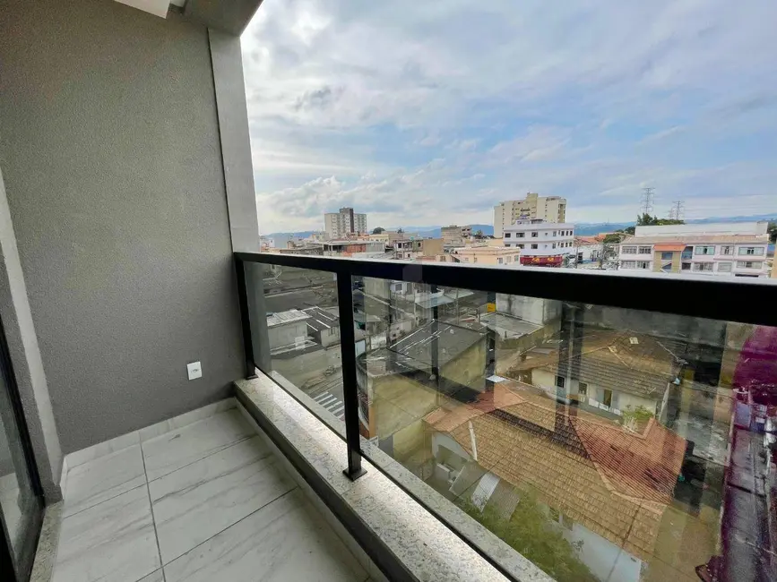 Cobertura com 2 quartos à venda, 136m2 em Monte Castelo, Volta Redonda - RJ - imagem 7 Foto 7 de Cobertura com 2 quartos à venda, 136m2 em Monte Castelo, Volta Redonda - RJ