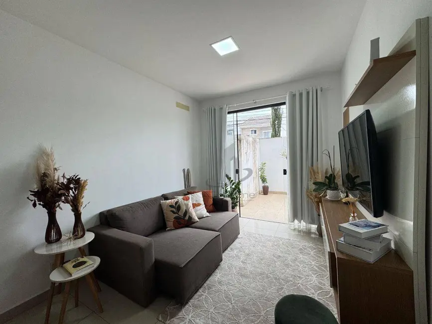 Apartamento com 2 quartos à venda, 95m2 em Jardim Normandia, Volta Redonda - RJ - imagem 2 Foto 2 de Apartamento com 2 quartos à venda, 95m2 em Jardim Normandia, Volta Redonda - RJ