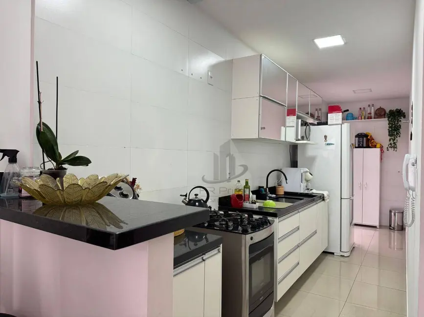 Apartamento com 2 quartos à venda, 95m2 em Jardim Normandia, Volta Redonda - RJ - imagem 5 Foto 5 de Apartamento com 2 quartos à venda, 95m2 em Jardim Normandia, Volta Redonda - RJ