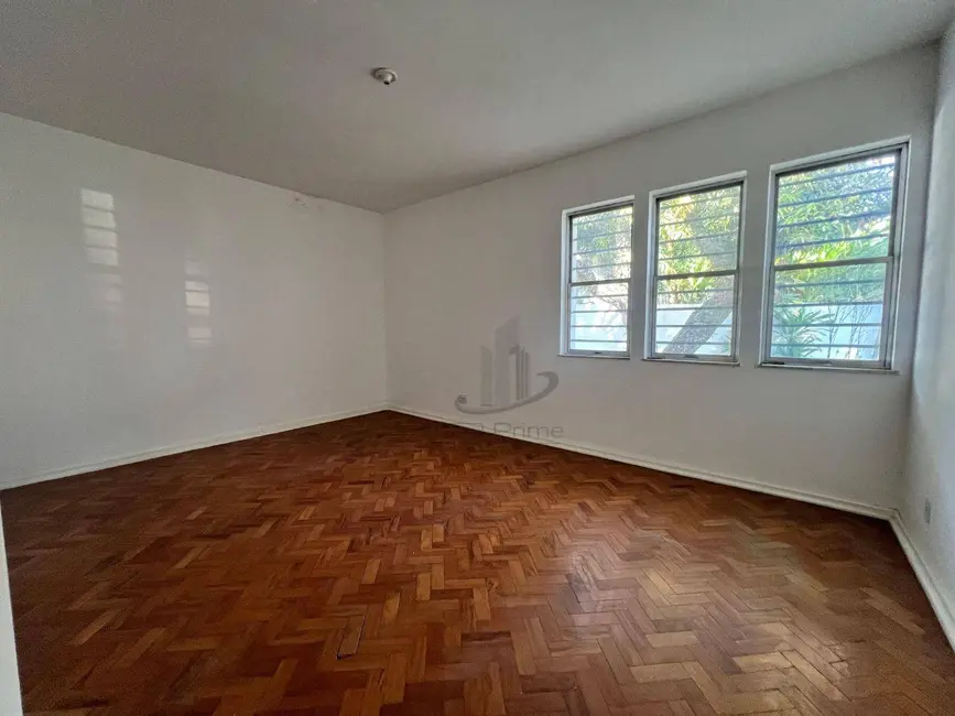 Foto 4 de Casa de Condomínio com 4 quartos para alugar, 528m2 em Laranjal, Volta Redonda - RJ