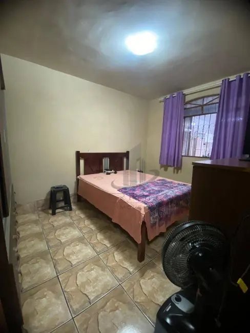 Casa com 5 quartos à venda, 369m2 em Retiro, Volta Redonda - RJ - imagem 8 Foto 8 de Casa com 5 quartos à venda, 369m2 em Retiro, Volta Redonda - RJ