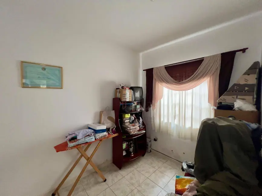 Casa com 3 quartos à venda, 240m2 em Goiabal, Barra Mansa - RJ - imagem 9 Foto 9 de Casa com 3 quartos à venda, 240m2 em Goiabal, Barra Mansa - RJ