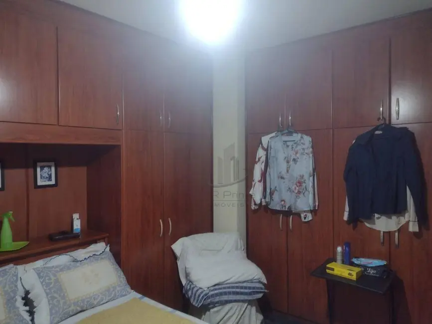 Casa com 3 quartos à venda, 170m2 em Jardim Belvedere, Volta Redonda - RJ - imagem 9 Foto 9 de Casa com 3 quartos à venda, 170m2 em Jardim Belvedere, Volta Redonda - RJ
