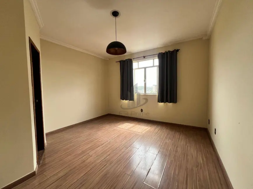 Foto 8 de Apartamento com 3 quartos para alugar, 103m2 em Jardim Amália, Volta Redonda - RJ