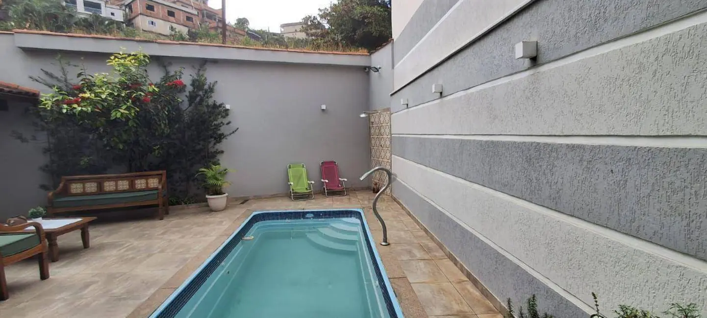 Casa com 3 quartos à venda, 228m2 em Ano Bom, Barra Mansa - RJ - imagem 9 Foto 9 de Casa com 3 quartos à venda, 228m2 em Ano Bom, Barra Mansa - RJ