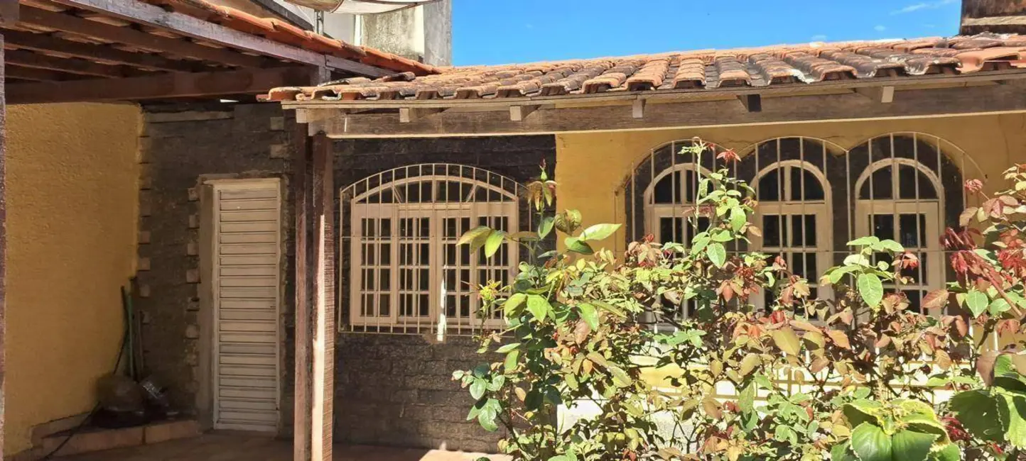 Foto 1 de Casa com 2 quartos à venda, 200m2 em Jardim Vila Rica - Tiradentes, Volta Redonda - RJ