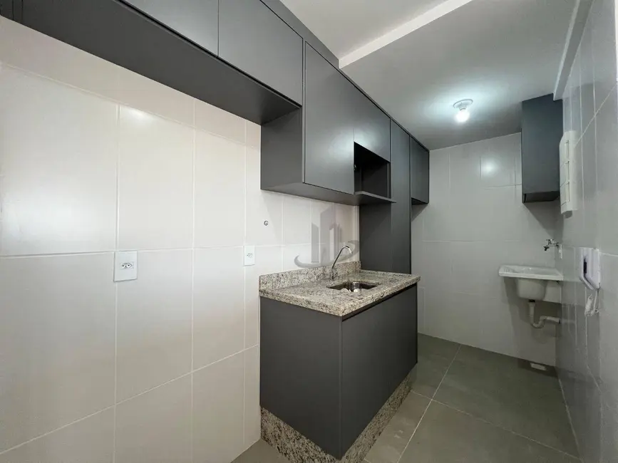 Apartamento com 2 quartos à venda, 56m2 em Jardim Normandia, Volta Redonda - RJ - imagem 4 Foto 4 de Apartamento com 2 quartos à venda, 56m2 em Jardim Normandia, Volta Redonda - RJ