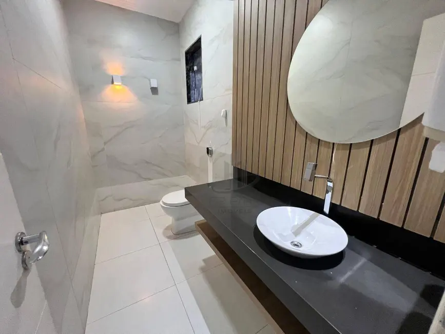 Foto 9 de Casa com 5 quartos para alugar, 282m2 em Bela Vista, Volta Redonda - RJ