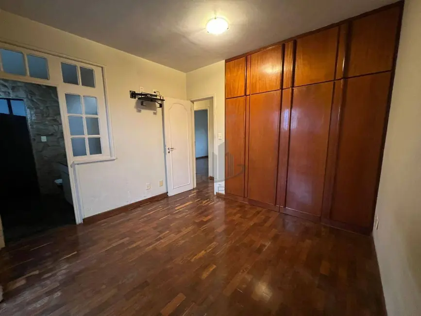 Foto 4 de Apartamento com 3 quartos à venda, 200m2 em Jardim Amália, Volta Redonda - RJ
