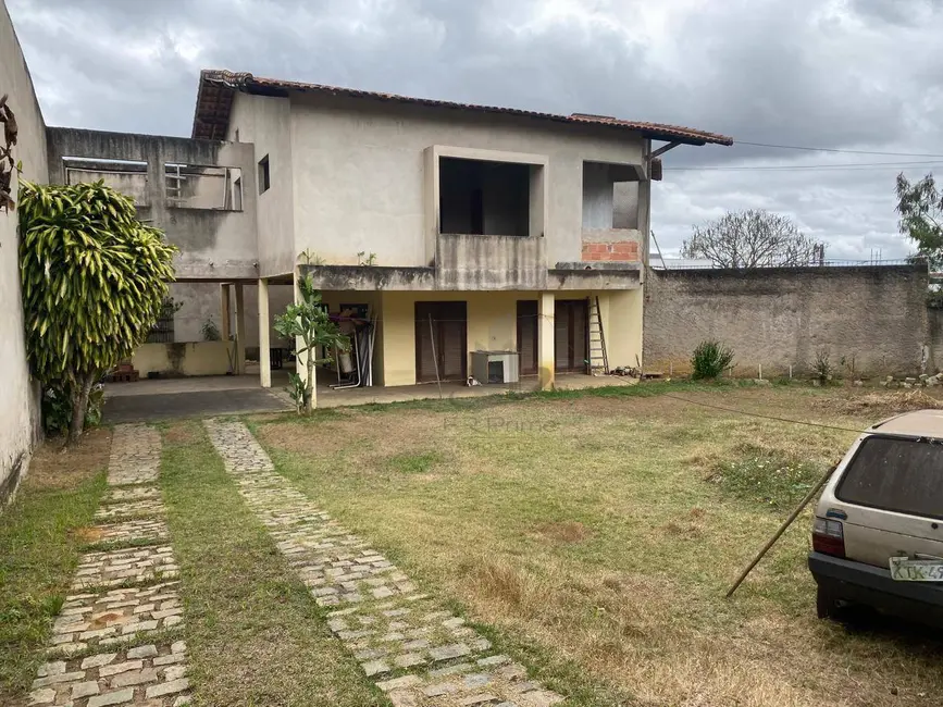 Terreno / Lote à venda, 741m2 em Jardim Amália, Volta Redonda - RJ - imagem 1 Foto 1 de Terreno / Lote à venda, 741m2 em Jardim Amália, Volta Redonda - RJ